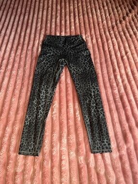 Women's Black Leopard Print Leggings - High Waist